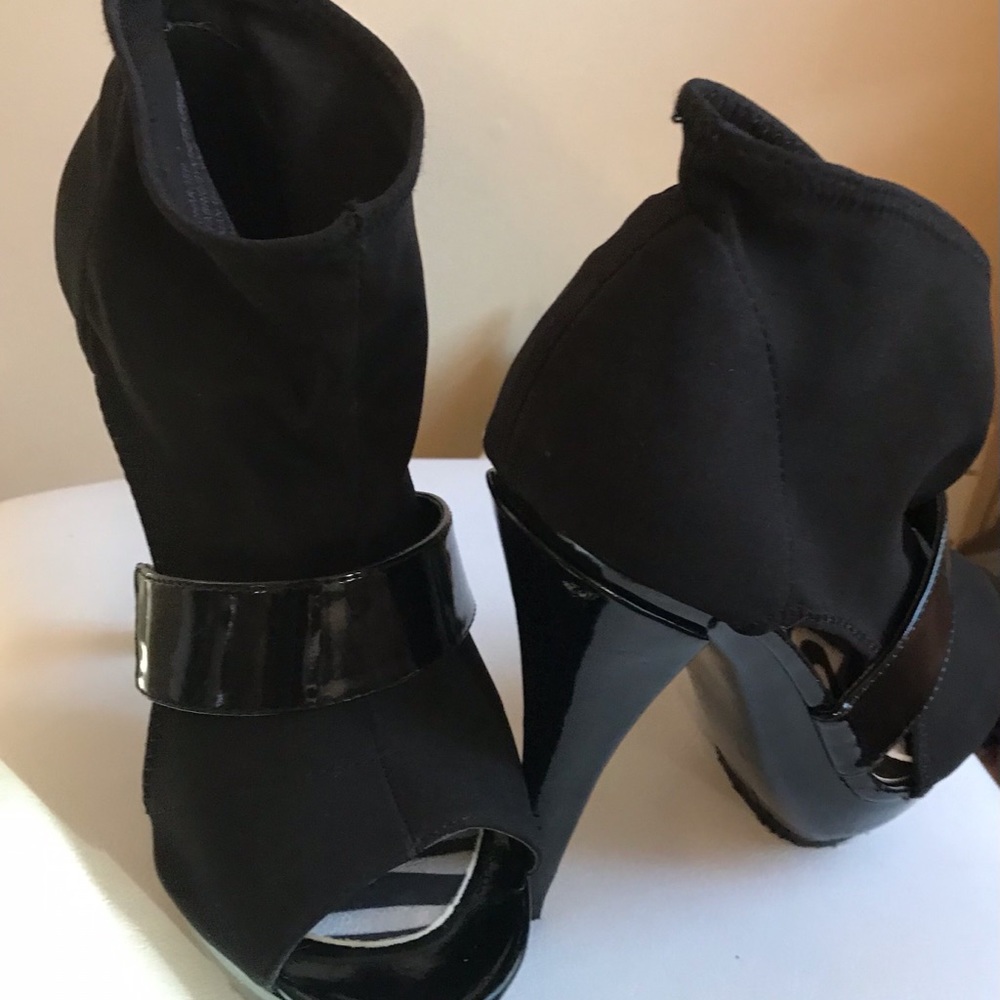 Women booties